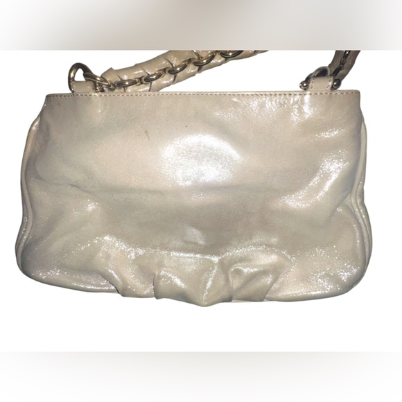 Gorgeous Authentic Fendi Mia Gold Handbag with COA - Picture 15 of 17